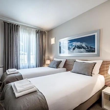 Eden Hotel, And Les Praz Hotel
