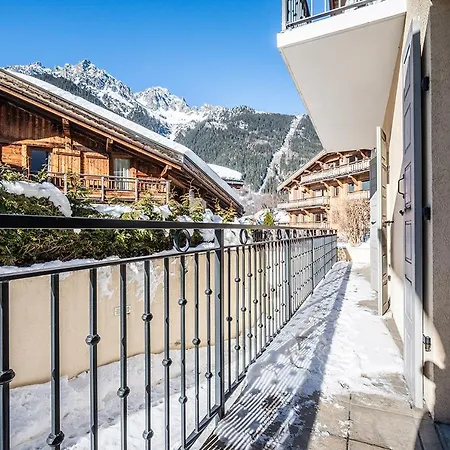 Eden Hotel, And Les Praz Chamonix
