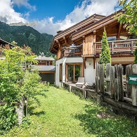 Eden Hotel, And Les Praz Hotel