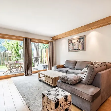 Eden Hotel, And Les Praz Chamonix