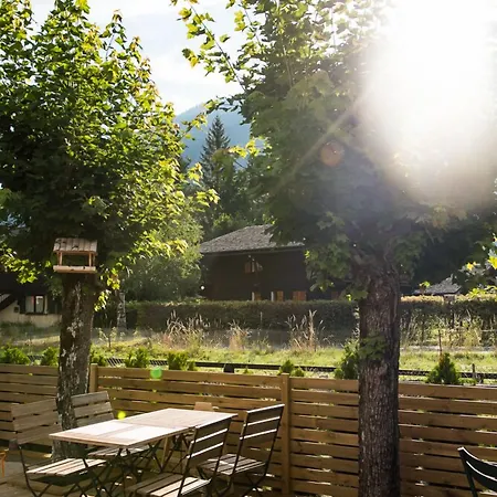 ホテル Eden Hotel, And Les Praz